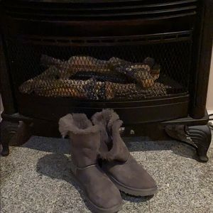 Fuzzy Boots